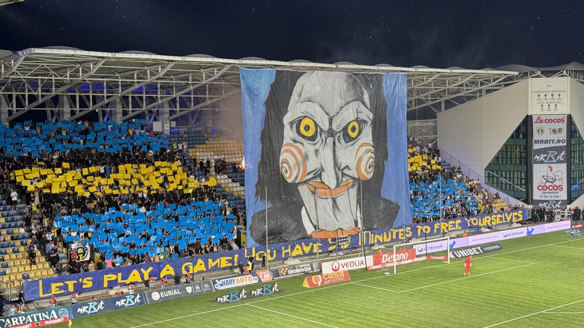 Scenografie Petrolul în meciul cu FCSB