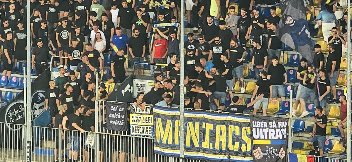 Scandal în Peluza Latină la Petrolul - FCSB