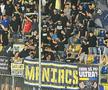 Scandal în toată regula la Petrolul - FCSB » Jandarmeria a fost nevoită să intervină: luat pe sus și scos din stadion