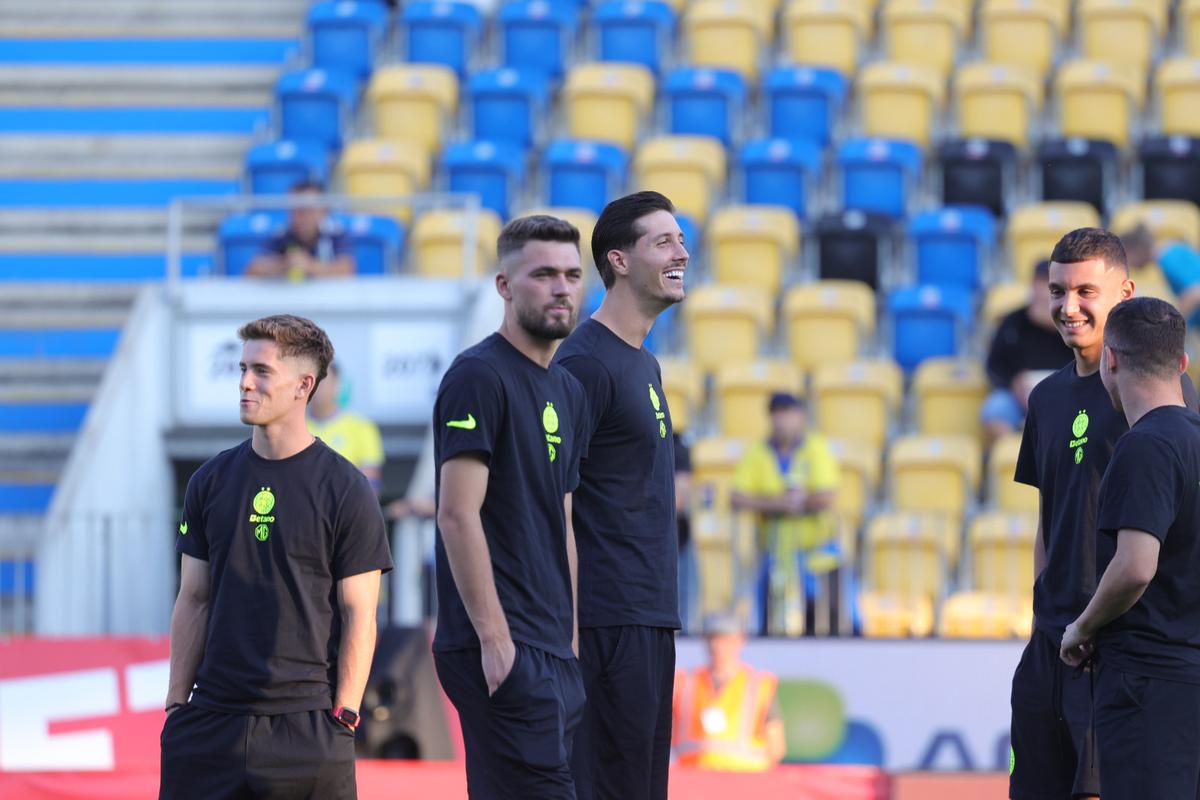 FCSB, prima victorie a sezonului în Superligă! Petrolul a irosit mai multe șanse monumentale în prima repriză