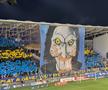 Scenografie spectaculoasă la Petrolul – FCSB, inspirată din filmele horror. FOTO: Andrei Crăițoiu (GSP.RO)