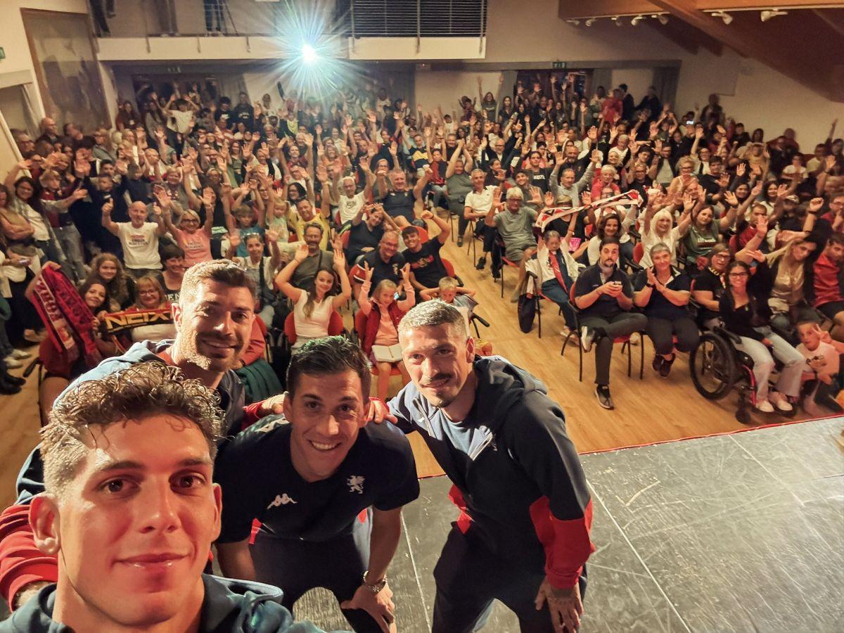 Nicolae Stanciu, vedetă la Genoa în cantonamentul din Moena