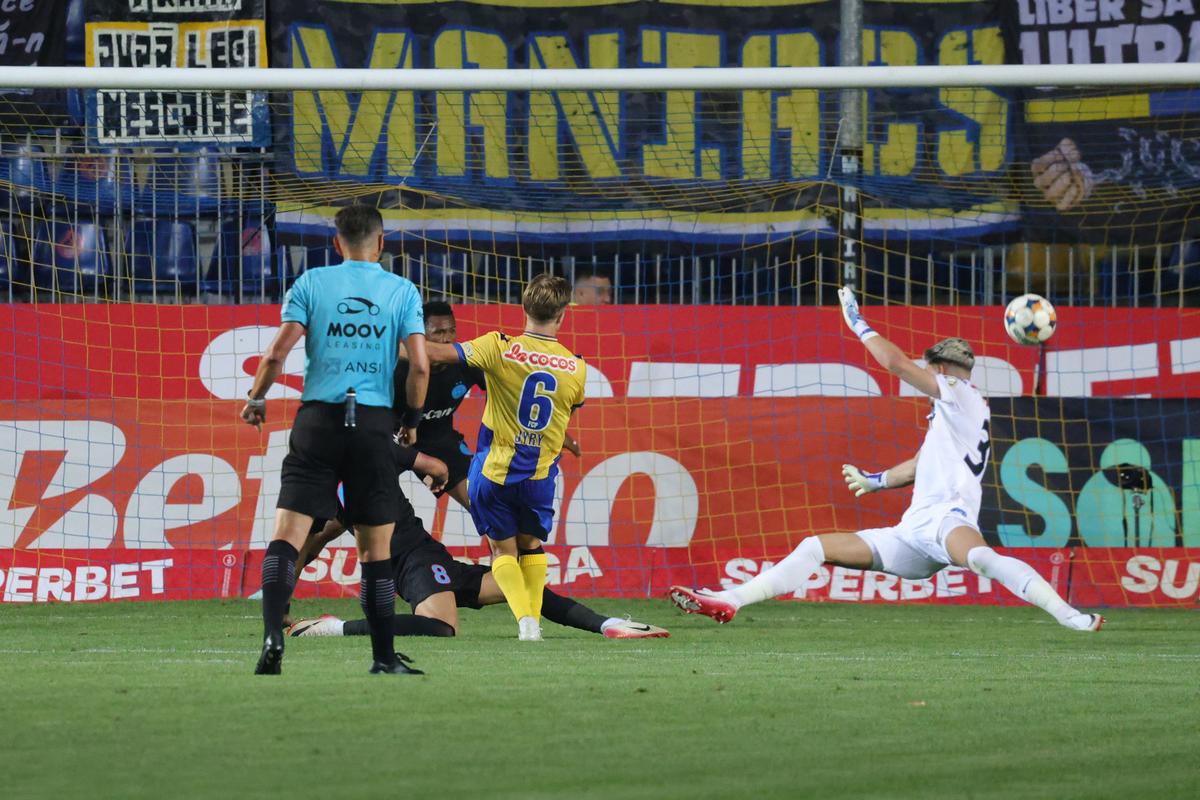 Imagini din Petrolul - FCSB / Foto: Ionuț Iordache GSP