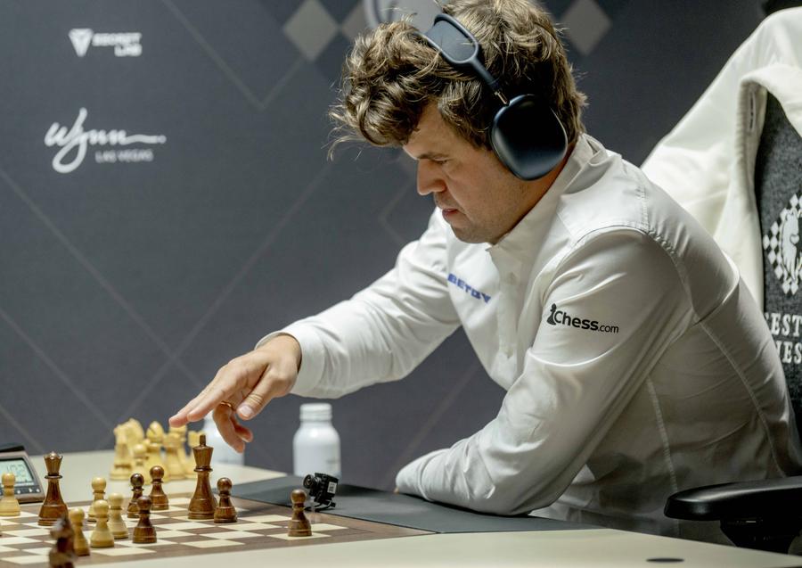 Magnus Carlsen, numărul 1 mondial la șah. Foto: Imago Images Magnus Carlsen, victorie zdrobitoare în fața lui ChatGPT