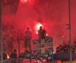 Ultrașii au aprins zeci de torțe și fumigene la Petrolul - FCSB. Foto: Andrei Crăițoiu (GSP.RO)