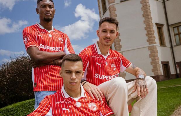 Dinamo poate încasa lovitura verii » Titular dorit de fosta echipă a lui Reghecampf