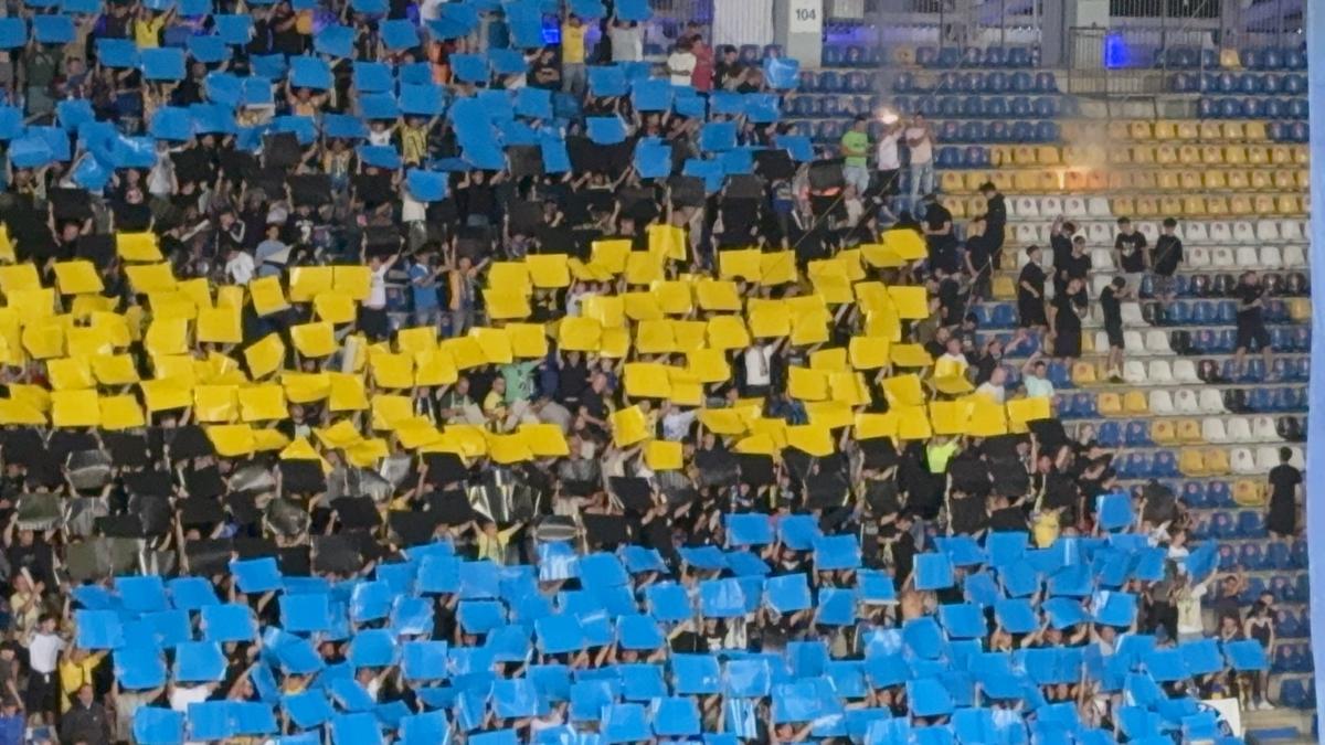Scenografie Petrolul în meciul cu FCSB