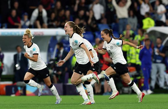 Știm semifinalele Campionatului European de fotbal feminin. Calificare dramatică la miezul nopții: cu om în minus 107 minute, au eliminat Franța