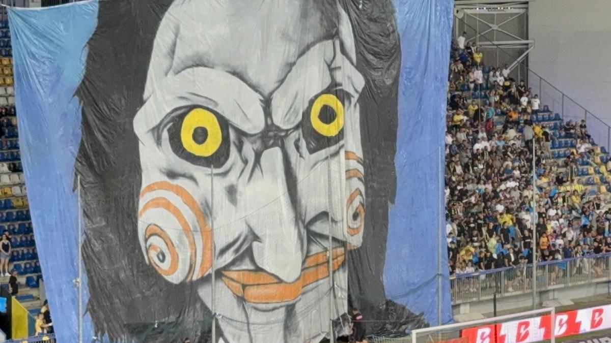 Scenografie Petrolul în meciul cu FCSB