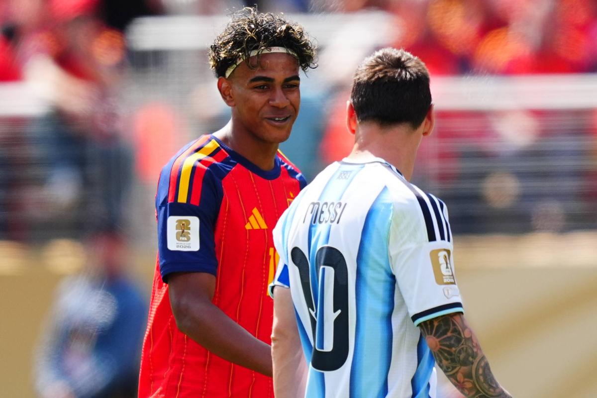 La Reina Roja: Spania se încoronează pentru a doua oară, după o luptă în tranșee cu antieroina Argentina » Messi, o fantomă, la ultimul mare tango