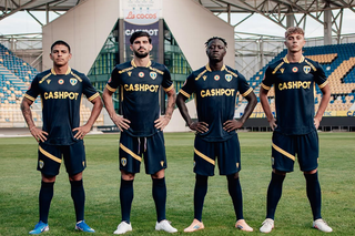 În ziua meciului cu Dinamo, Petrolul și-a prezentat noul echipament