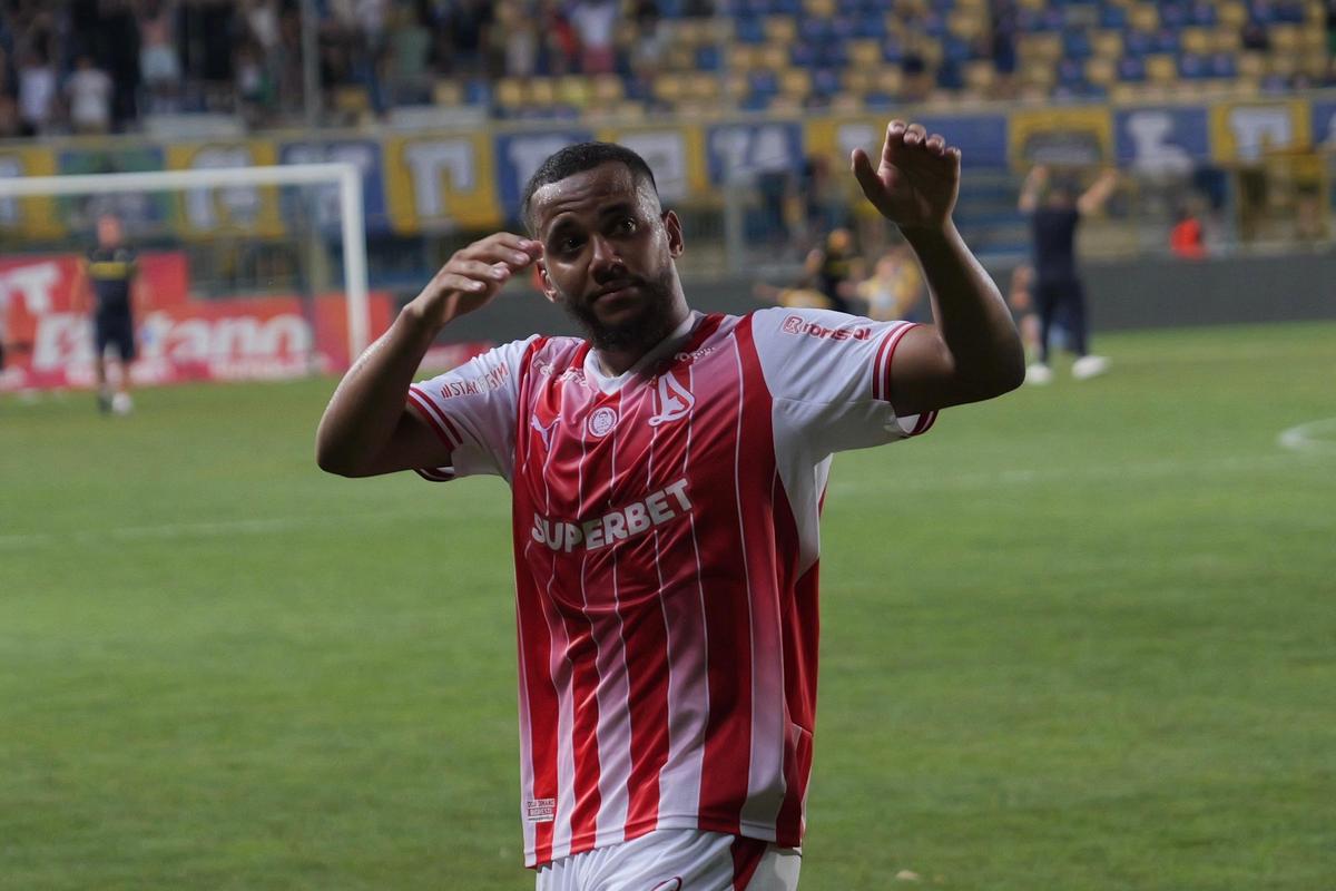 Maxime Sivis și-a luat rămas-bun de la Dinamo după înfrângerea cu Petrolul