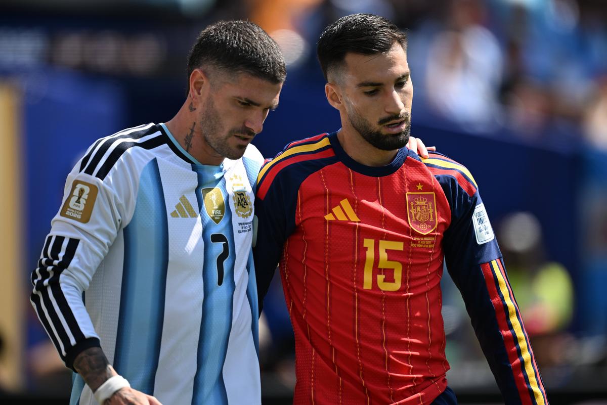 La Reina Roja: Spania se încoronează pentru a doua oară, după o luptă în tranșee cu antieroina Argentina » Messi, o fantomă, la ultimul mare tango