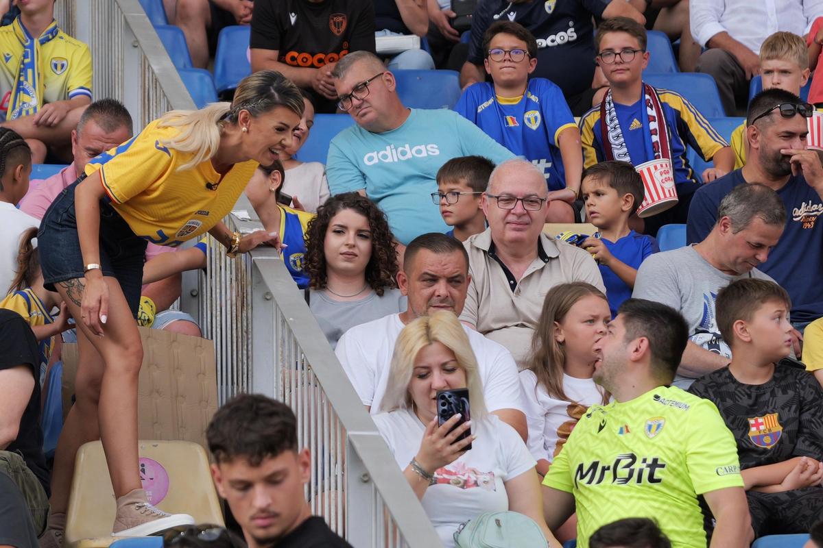 Andreea Hanca, la Petrolul - Dinamo