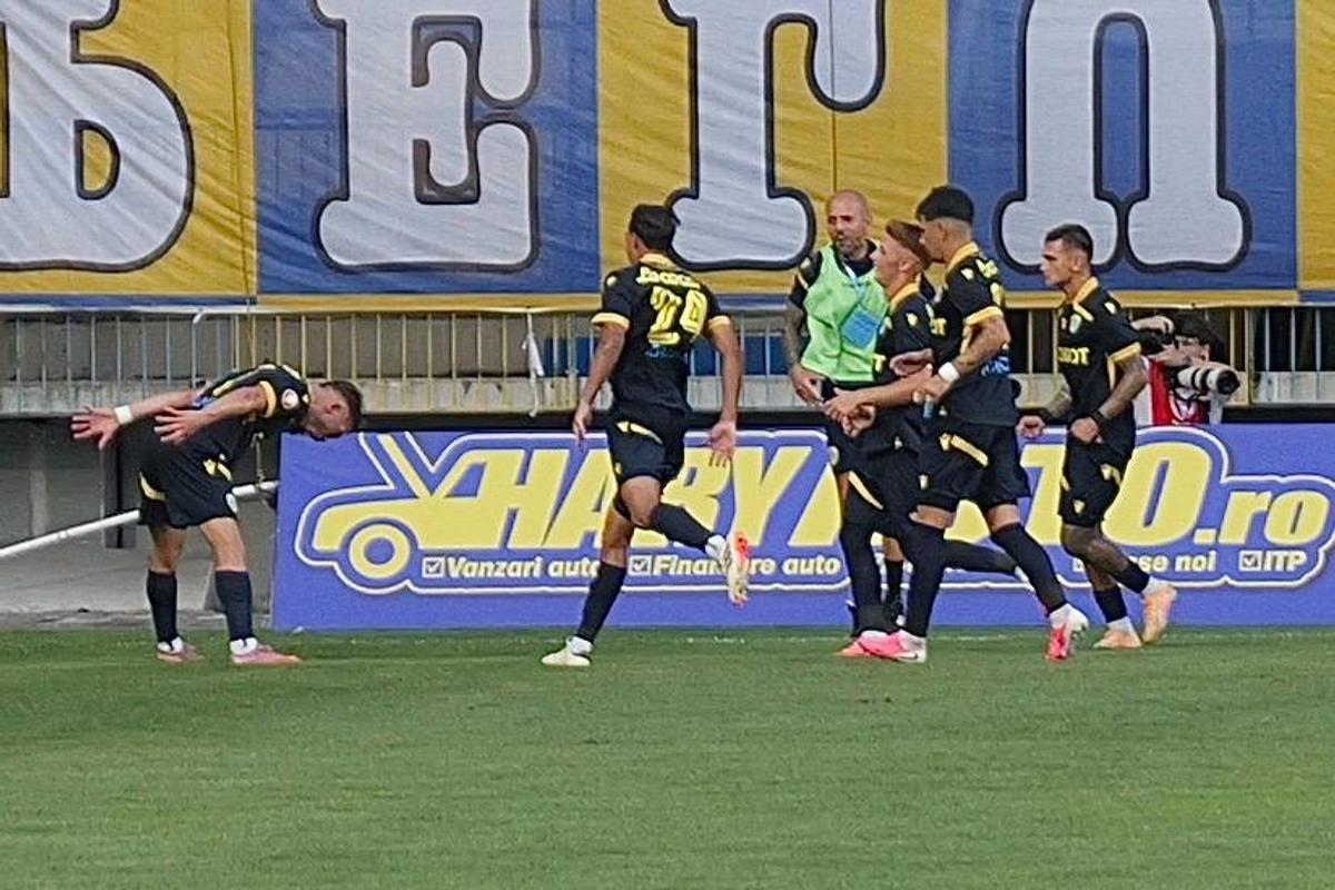 Campos, nu Kopic: Dinamo a cedat în start de sezon la Ploiești, pe terenul unde anul trecut defilase