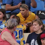 Andreea Hanca a fost prezentă la meciul Petrolul - Dinamo, 19 iulie 2026. Foto: GSP.RO