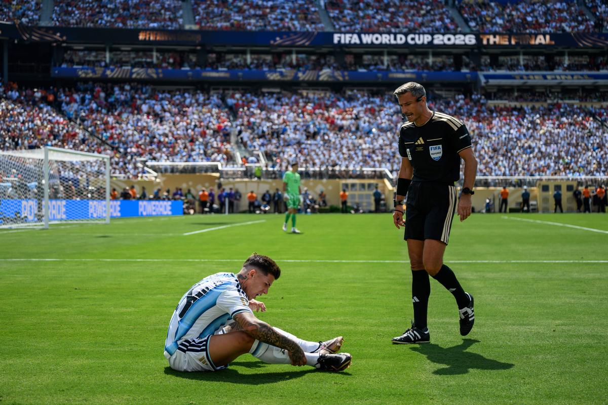 La Reina Roja: Spania se încoronează pentru a doua oară, după o luptă în tranșee cu antieroina Argentina » Messi, o fantomă, la ultimul mare tango