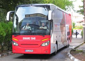 Dinamo și-a recolantat autocarul, ca să scape de vișiniu! Gafa care sare în ochi