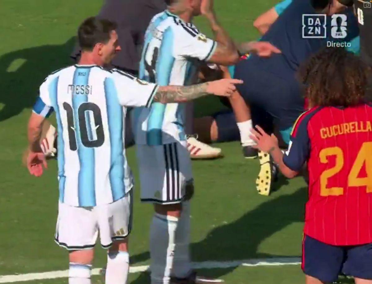 Messi a vrut să provoace eliminarea lui Cucurella în Spania - Argentina