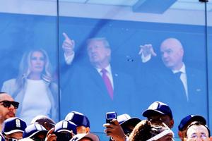 Ce i-a cerut Donald Trump lui Gianni Infantino înaintea fluierului de start: „Ai auzit?”