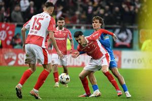 Pierdere importantă pentru Dinamo înaintea debutului în Superligă! Ratează meciul cu Petrolul și e incert pentru derby-ul cu Universitatea Craiova