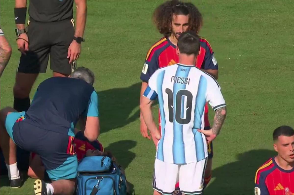 Messi a vrut să provoace eliminarea lui Cucurella în Spania - Argentina