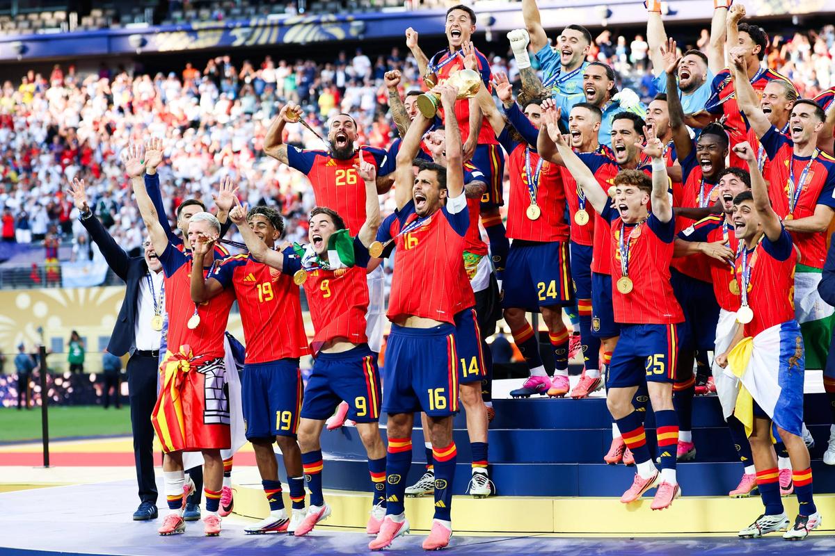 La Reina Roja: Spania se încoronează pentru a doua oară, după o luptă în tranșee cu antieroina Argentina » Messi, o fantomă, la ultimul mare tango