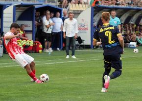 Petrolul - Dinamo, start de meci pe „Ilie Oană” » Asalt la poarta prahovenilor! „Câinii” lovesc și bara