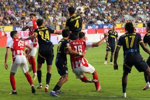 Petrolul - Dinamo » „Câinii” lovesc iar bara!