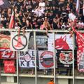 Galeria lui Dinamo la Ploiești a afișat sigla tăiată și i-a declarat război lui Nicolescu