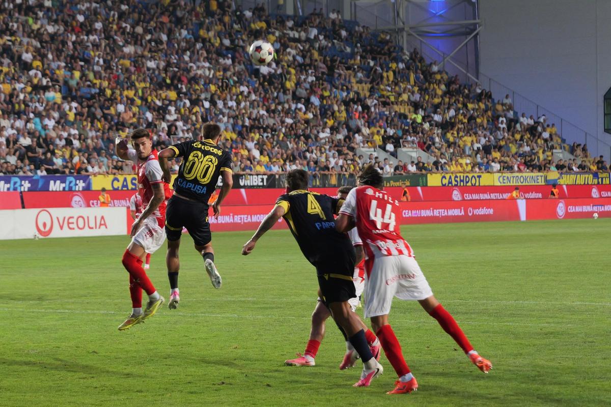 Campos, nu Kopic: Dinamo a cedat în start de sezon la Ploiești, pe terenul unde anul trecut defilase