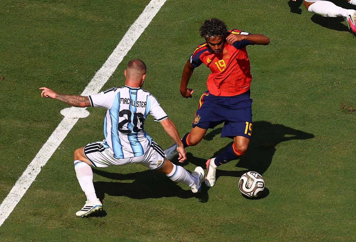 Ce îi cere Donald Trump lui Gianni Infantino: „Ai auzit?”