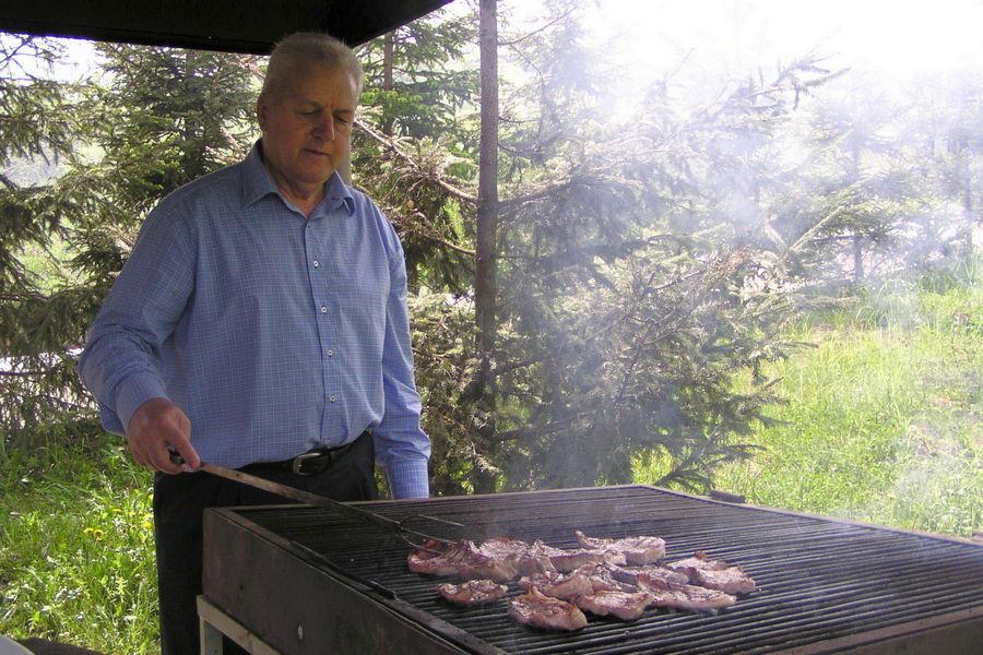 EXCLUSIV Poveste genială cu Jean Pădureanu: „Curăța crapul pe masa de masaj din vestiar! Era un gurmand”