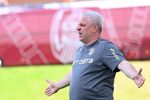 Marius Șumudică a ratat principalul obiectiv trasat de conducere, calificarea în grupele UCL / foto: Raed Krishan