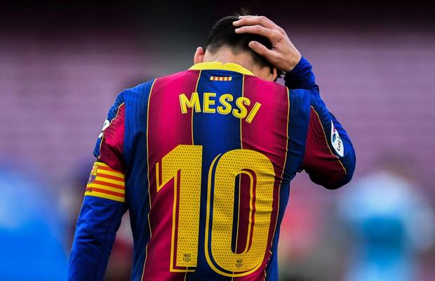 Fug toți de numărul 10 » Nimeni nu vrea tricoul lui Messi la Barcelona