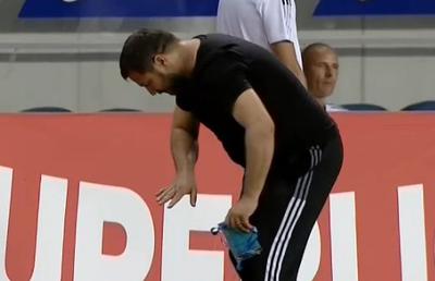 Croitoru, reacție haotică după înfrângere: și-a scos bluza, a aruncat legitimația și s-a lovit la mână. Ce a făcut Mititelu la oficială