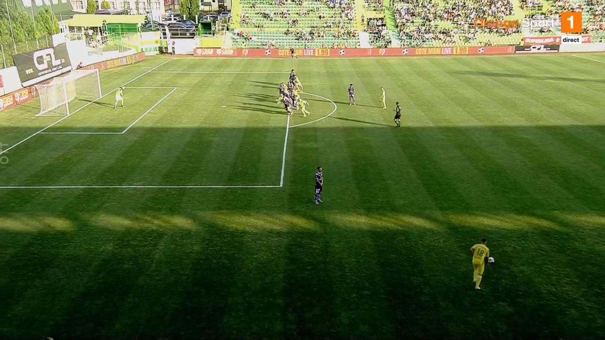 CS Mioveni - FC Argeș, întrerupt peste 10 minute din cauza VAR » Deciziile lui Hațegan