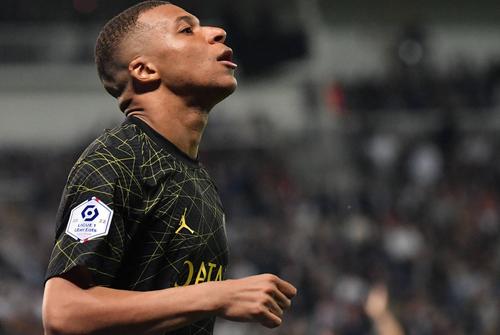 Cu Kylian Mbappe introdus pe teren în minutul 51, parizienii au obținut al doilea egal la rând și sunt la mijlocul clasamentului  / foto: Imago Images