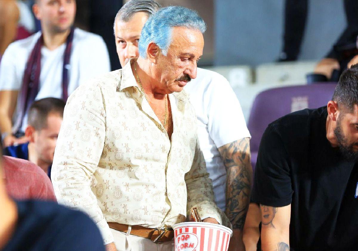 „100% incompatibil!” » Fostul finanțator iese în față și numește vinovatul principal pentru blocajul de la Rapid: „Nu-l înțelege nimeni, a bulversat jucătorii! Șucu, săracul...”