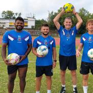 Dragoș Firțulescu, al doilea din stânga, la antrenamentele lui Malappuram FC / Sursă foto: Facebook