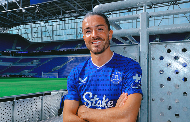 Internetul „a explodat” după o fotografie cu Jack Grealish » Englezii au observat abia ACUM detaliul neașteptat de la prezentarea la Everton: „Nimeni nu vorbește despre asta”