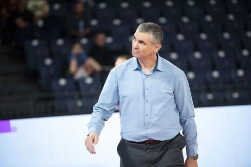 Cristian Achim, antrenorul lui CSM Oradea/Foto: fiba.basketball