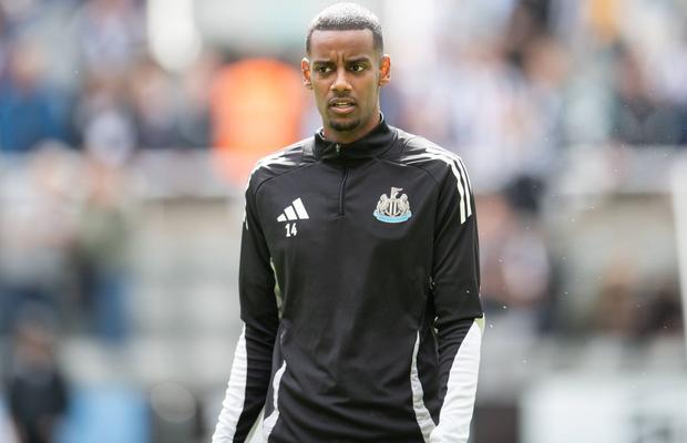 Prins între Newcastle și oferta de la Liverpool, Alexander Isak a emis un comunicat: „Relația nu mai poate continua”