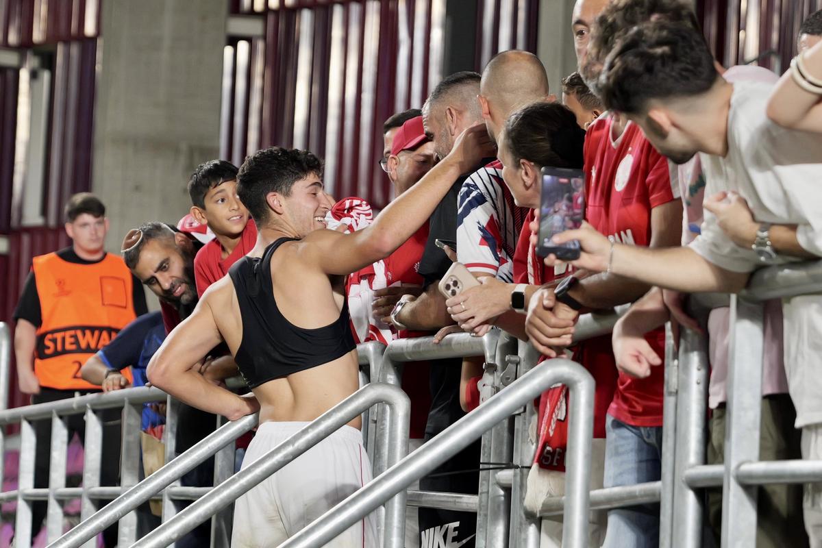 Suporterii lui Hapoel Beer Sheva s-au luat la bătaie! Jandarmeria face cercetări pentru consumul de droguri
