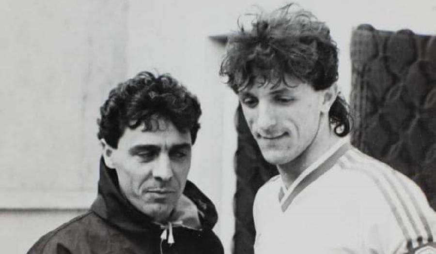 Sorin Cârțu e antrenorul care i-a oferit banderola de căpitan al Craiovei lui Gică Popescu după un dureros Universitatea - Dinamo 3-6, octombrie 1988, în Bănie Emil Săndoi, „Eugen” de la Securitate: „Știe ce are de făcut la lot” + Ce a scris despre Gică Popescu „Petrescu” și conexiunile incredibile cu dosarul de agent al „Baciului”