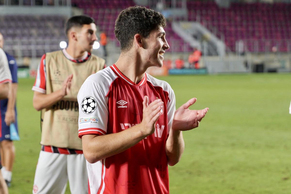 Suporterii lui Hapoel Beer Sheva s-au luat la bătaie! Jandarmeria face cercetări pentru consumul de droguri
