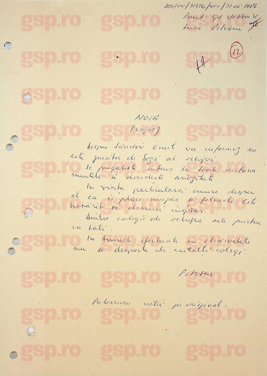 Potrivit documentelor din dosarul lui „Eugen” (Emil Săndoi), aceasta este copia notei livrate de „Petrescu” (Gică Popescu) despre colegul său din apărarea Craiovei: originalul se află în dosarul fostului căpitan al Barcelonei. Foto: arhiva CNSAS Emil Săndoi, „Eugen” de la Securitate: „Știe ce are de făcut la lot” + Ce a scris despre Gică Popescu „Petrescu” și conexiunile incredibile cu dosarul de agent al „Baciului”