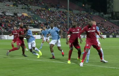 CFR CLUJ - LAZIO 2-1 // FOTO Bastos a deschis scorul după o gafă în apărarea ardelenilor » Bordeianu n-a schițat niciun gest la golul italienilor