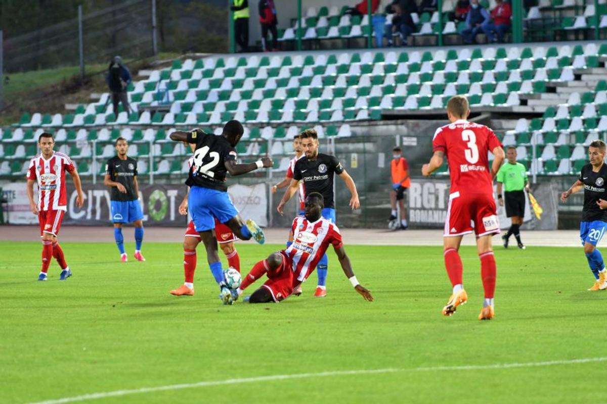 SEPSI - VIITORUL 1-1. FOTO+VIDEO În derivă! Viitorul s-a încurcat și cu Sepsi și e la cel mai slab debut de sezon din istorie
