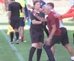 FOTO Faza zilei s-a petrecut la meciul Rapid - Turris » Adrian Iencsi a lovit-o din greșeală pe arbitra de rezervă. Ce s-a întâmplat după